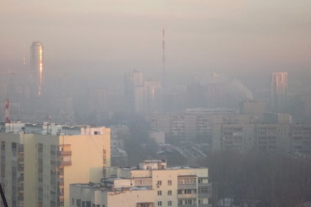Жители Перми вновь пожаловались на неприятный запах в городе