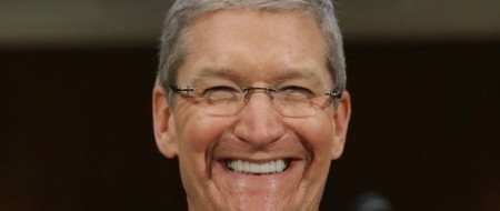 Акции Apple поставили рекорд стоимости за всю историю существования компании